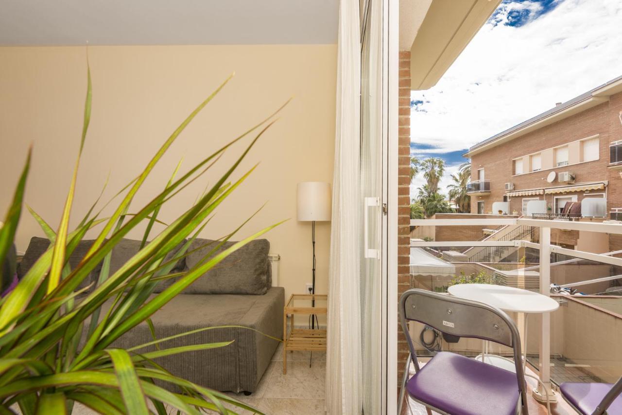 Homeholidaysrentals Salvador Pineda de Mar Exterior photo