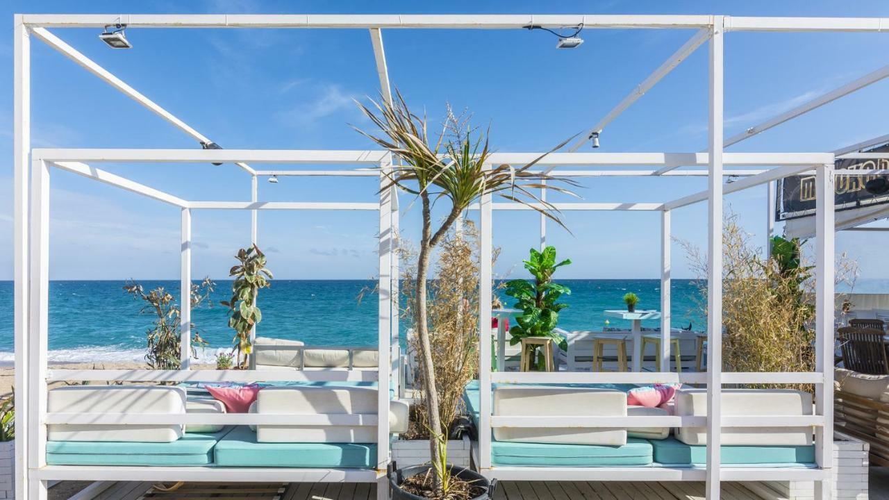 Homeholidaysrentals Salvador Pineda de Mar Exterior photo